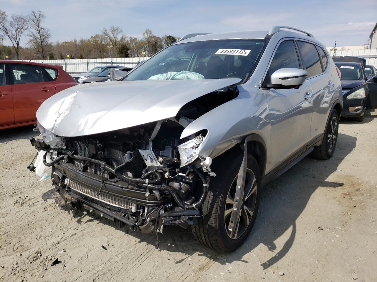 Photo 2 from auction – 2019 NISSAN ROGUE S with VIN 5N1AT2MT6KC841202