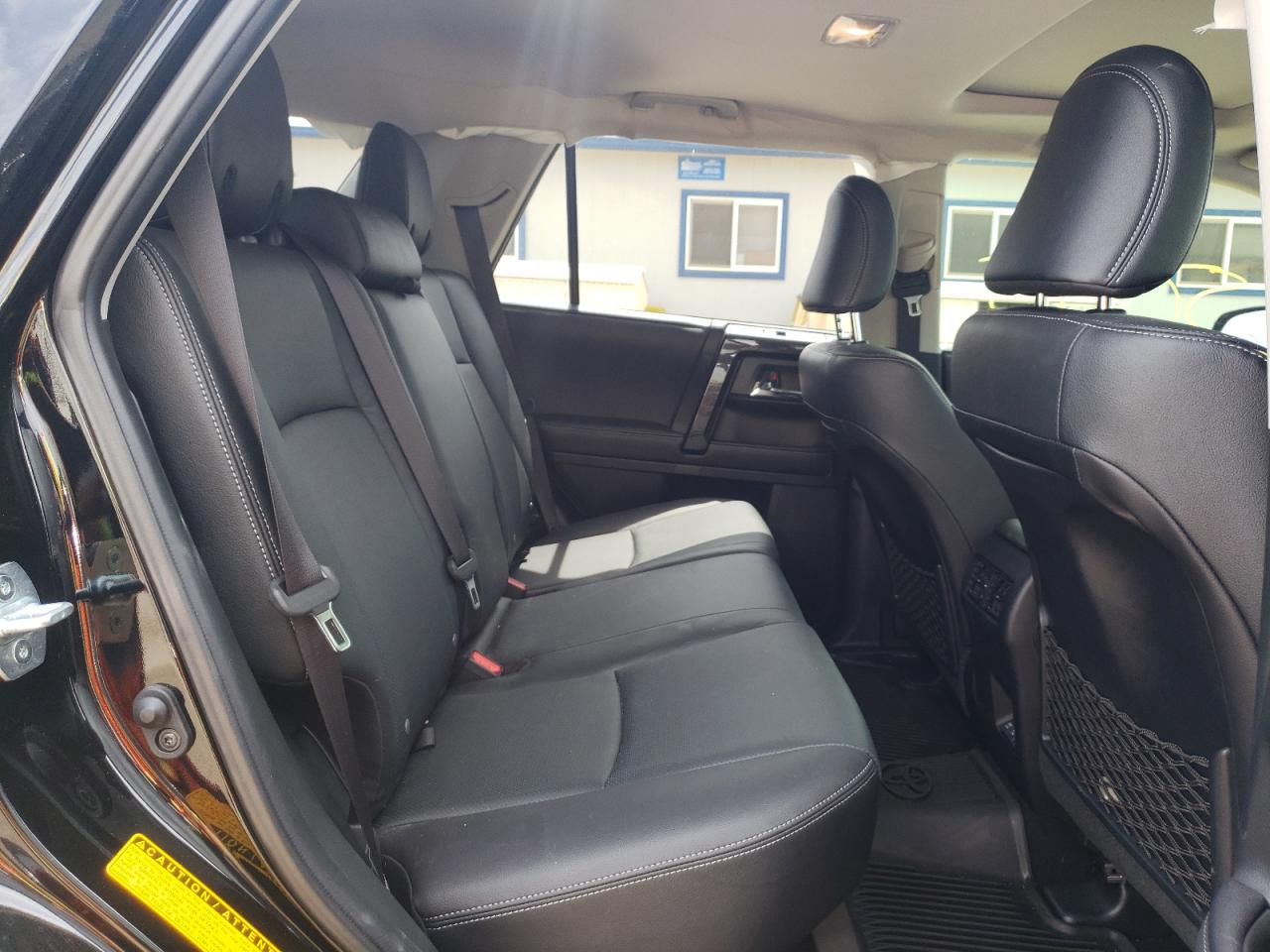 Photo 6 from auction – 2020 TOYOTA 4RUNNER SR with VIN JTEZU5JR8L5225338