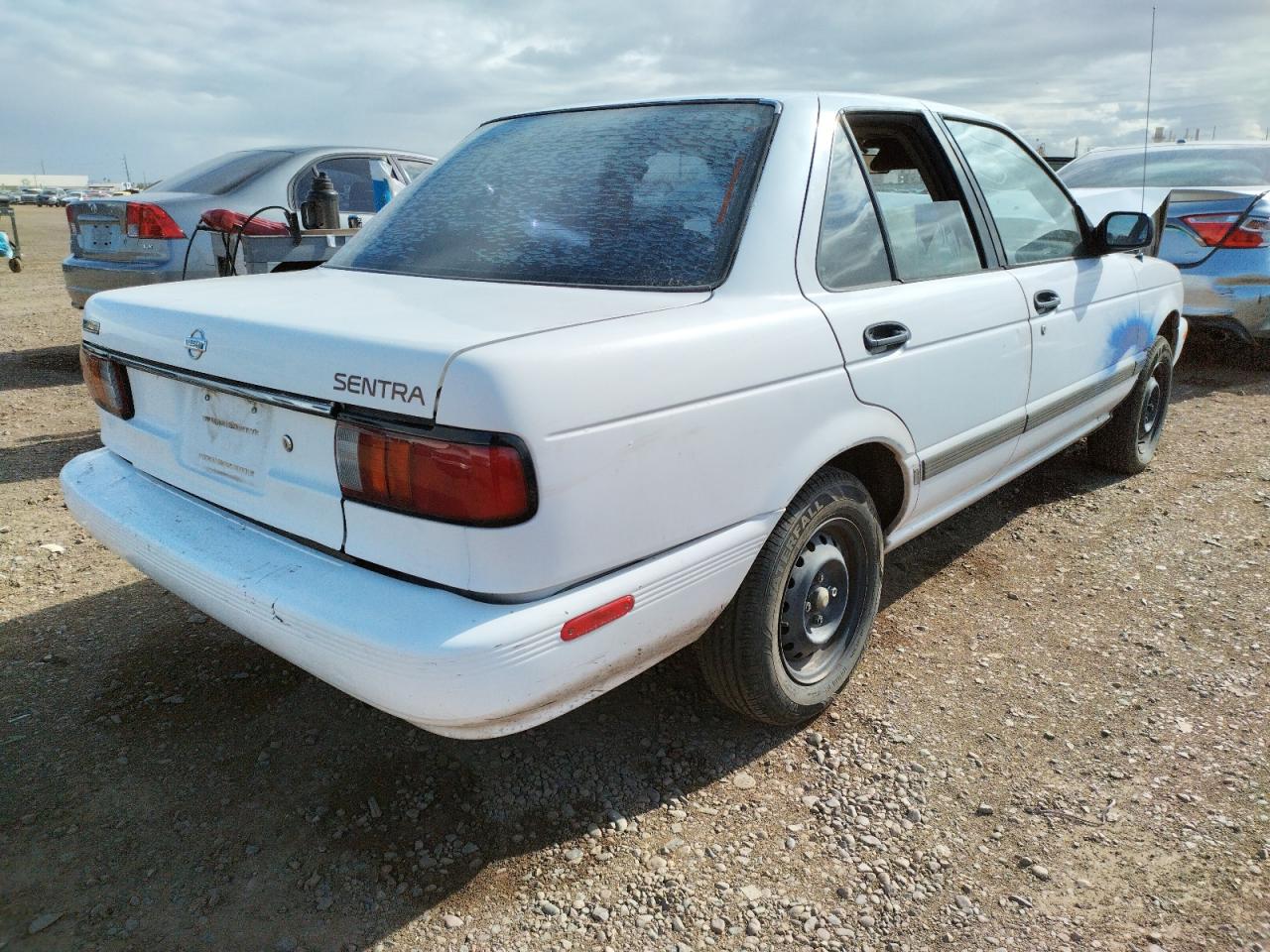 Photo 4 from auction – 1994 NISSAN SENTRA E with VIN JN1EB31P2RU332088
