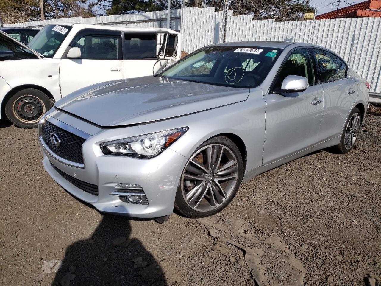 Photo 2 from auction – 2016 INFINITI Q50 PREMIU with VIN JN1EV7AR2GM340236