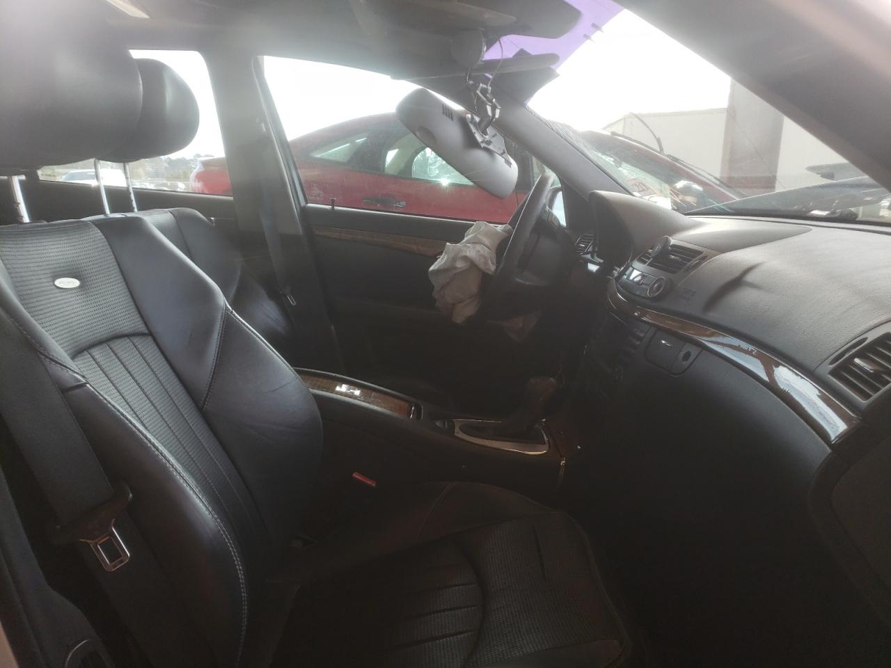 Photo 5 from auction – 2006 MERCEDES-BENZ E 55 AMG with VIN WDBUF76J66A866778