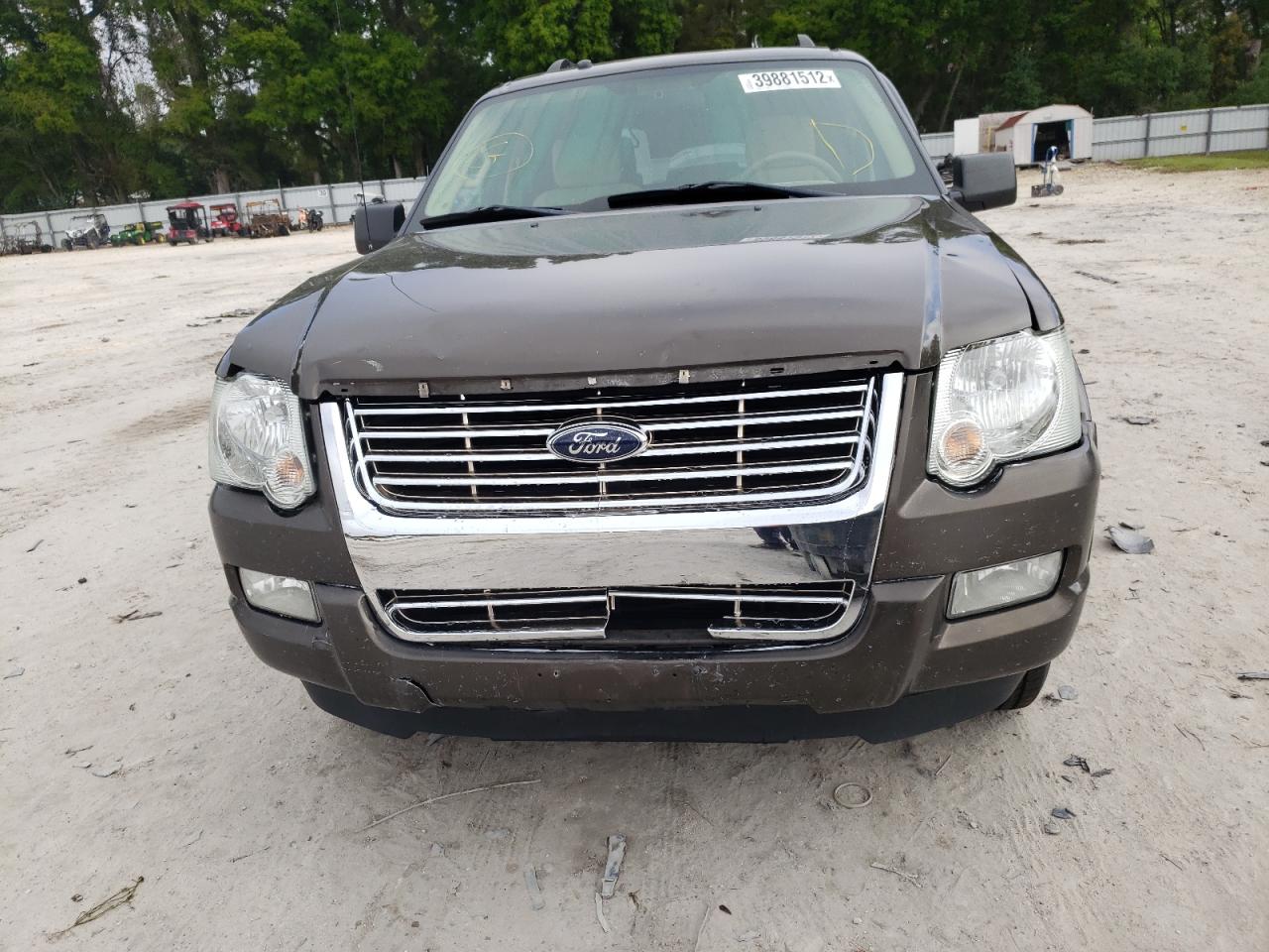 Photo 9 from auction – 2008 FORD EXPLORER X with VIN 1FMEU63E78UA81101
