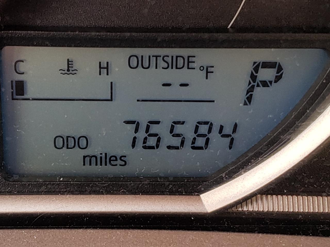Photo 8 from auction – 2015 TOYOTA RAV4 XLE with VIN JTMRFREVXFD116547