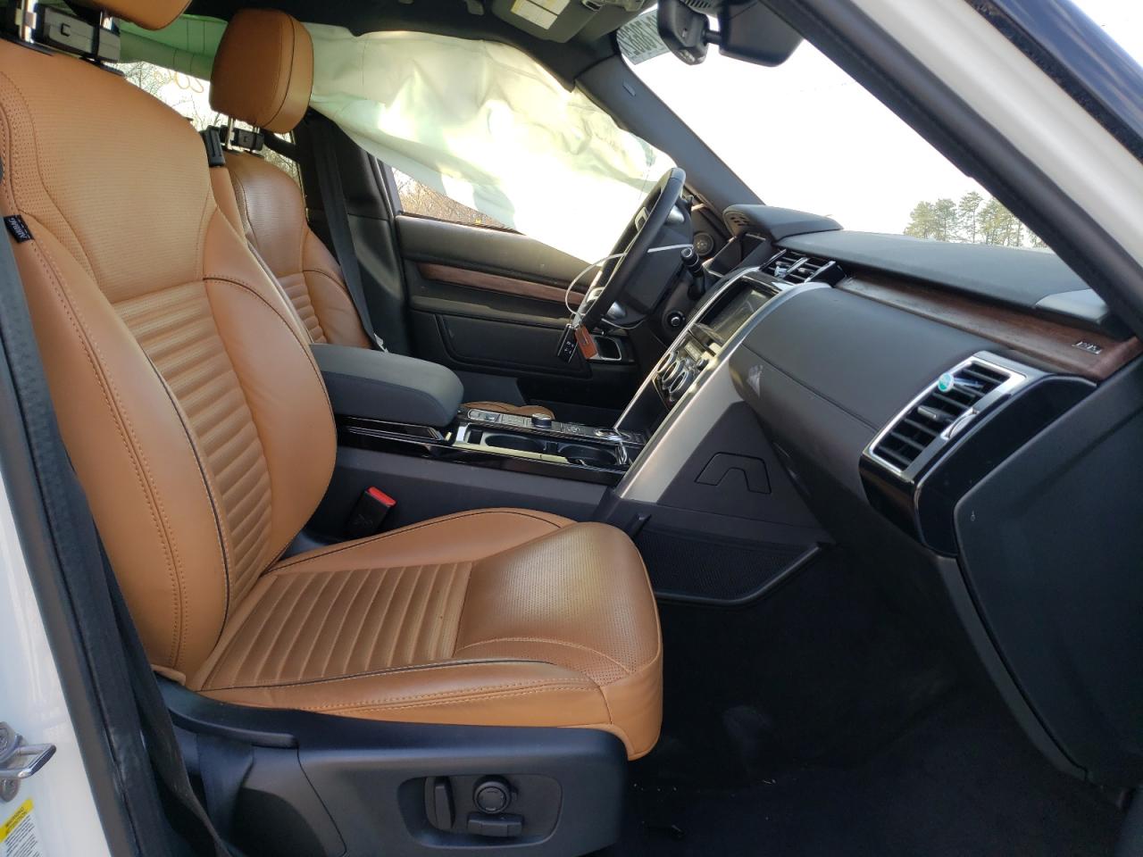 Photo 5 from auction – 2020 LAND ROVER DISCOVERY with VIN SALRR2RVXL2421121