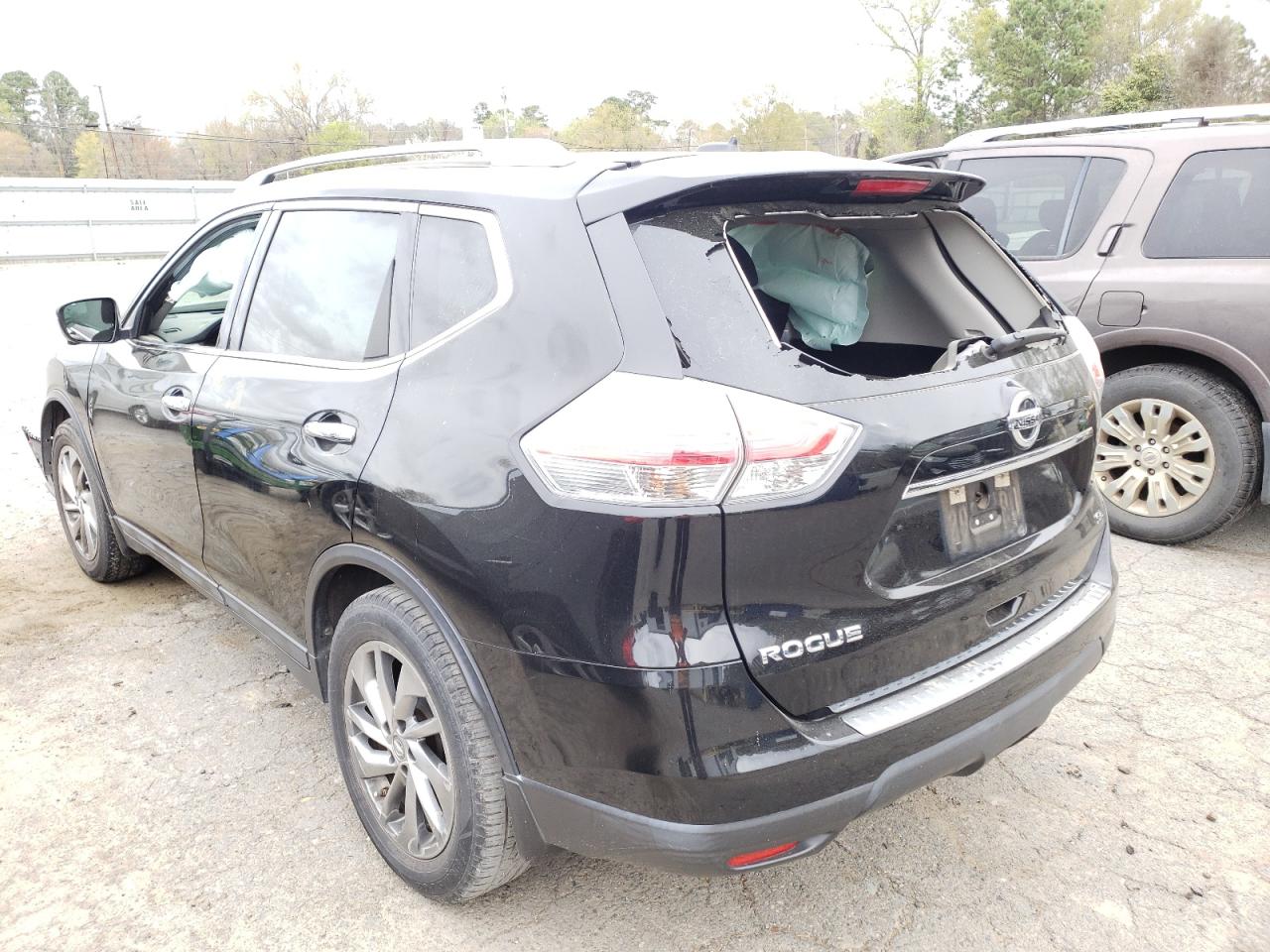 Photo 3 from auction – 2015 NISSAN ROGUE S with VIN 5N1AT2MT3FC794443