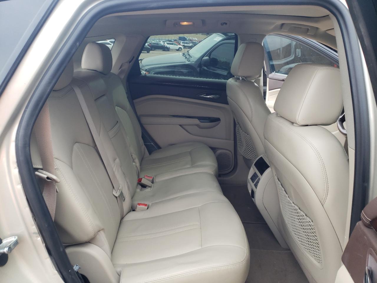 Photo 6 from auction – 2014 CADILLAC SRX PERFOR with VIN 3GYFNFE32ES655580
