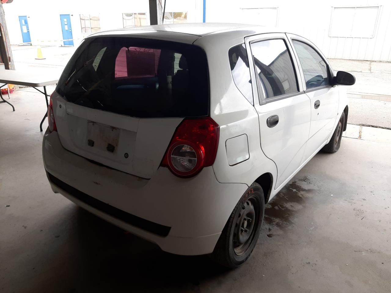Photo 4 from auction – 2009 CHEVROLET AVEO LS with VIN KL1TD66E79B323414