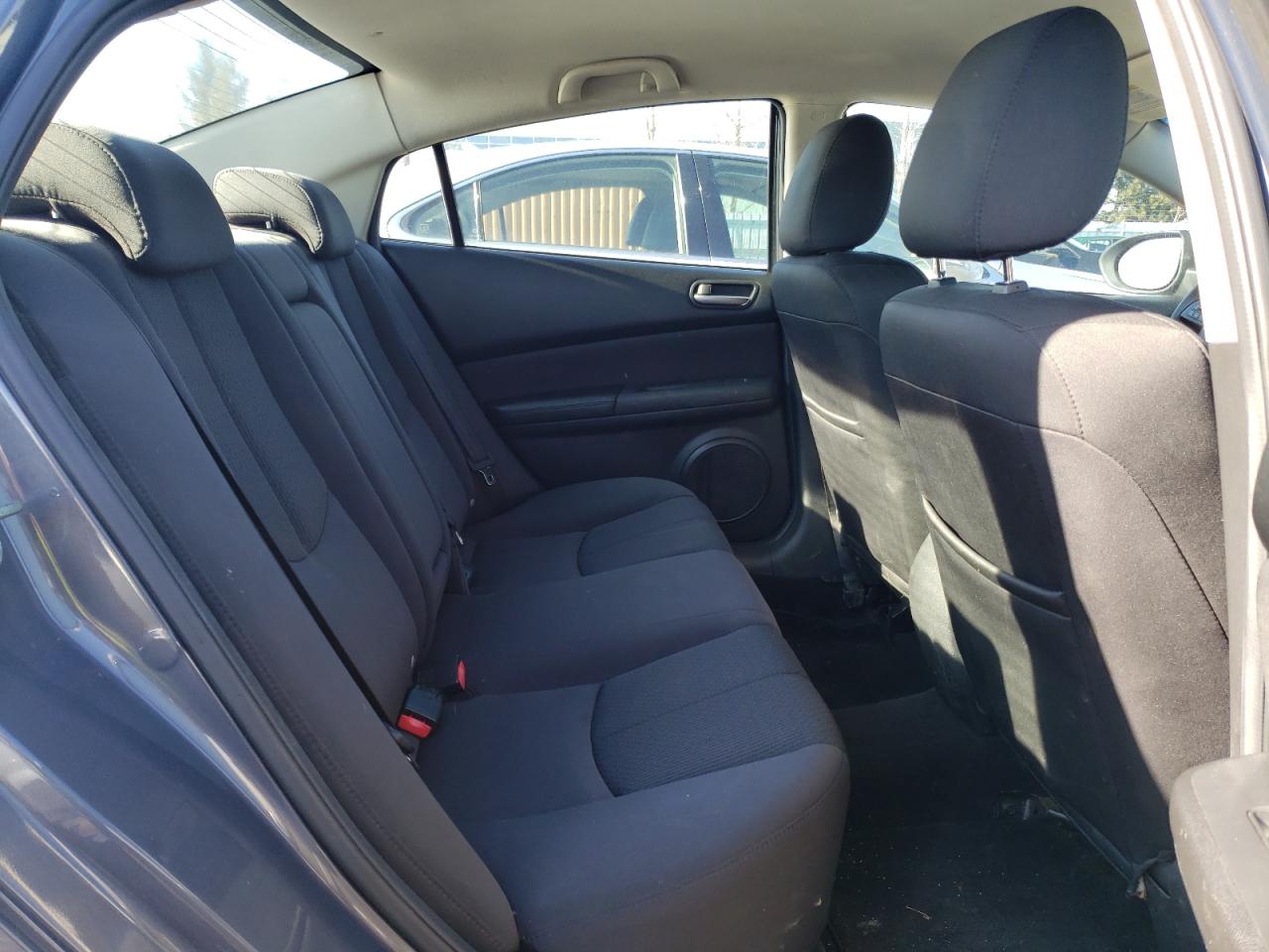Photo 6 from auction – 2011 MAZDA 6 I with VIN 1YVHZ8BH5B5M13784