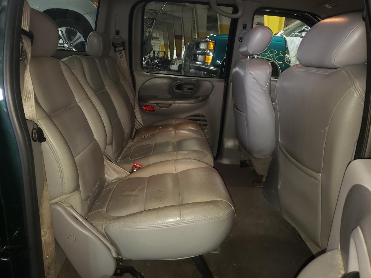 Photo 6 from auction – 2001 FORD F150 SUPER with VIN 1FTRW08L21KB24507