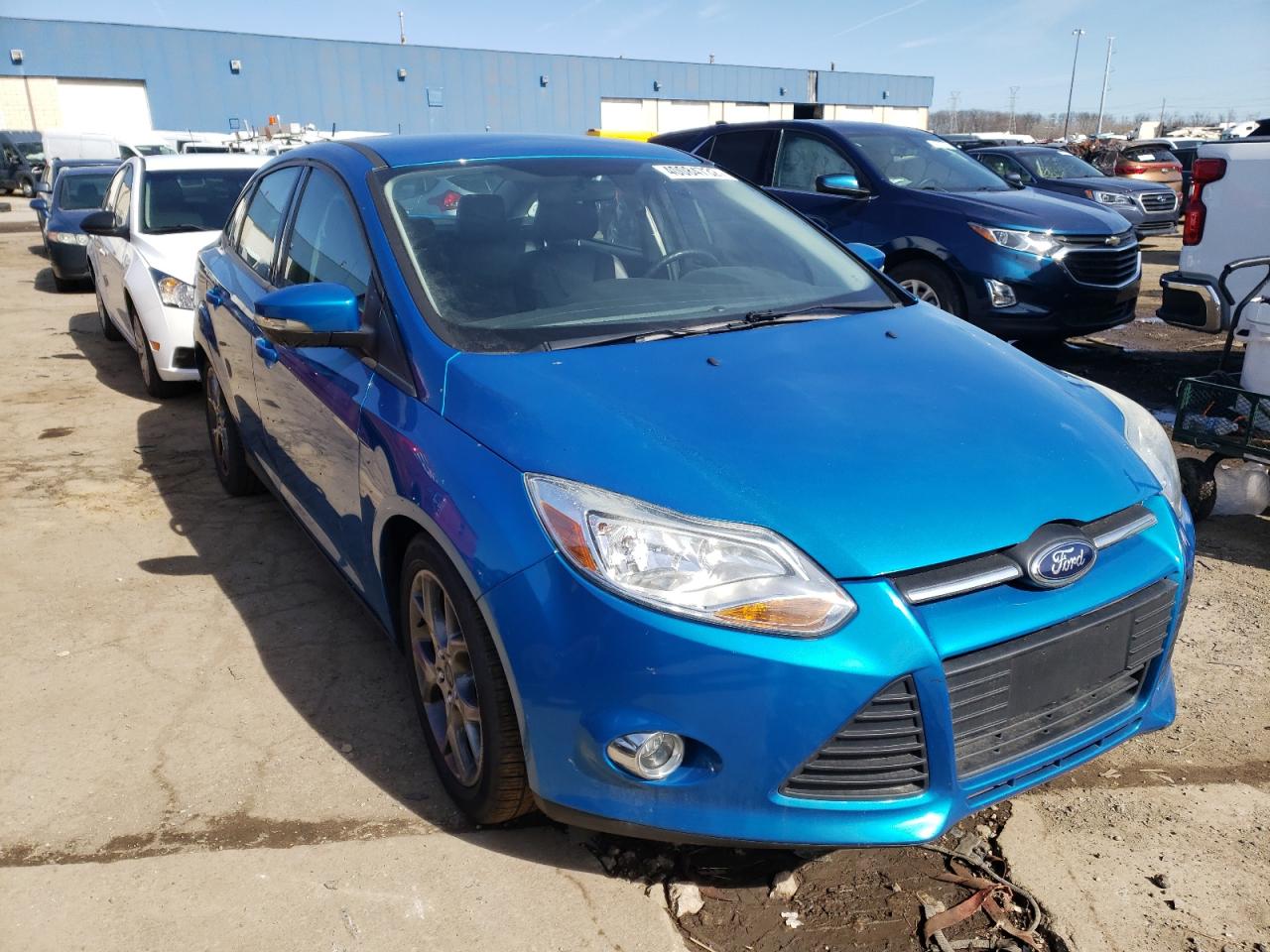 FORD FOCUS SE 2014 with VIN 1FADP3F29EL235984 - Photo from auction