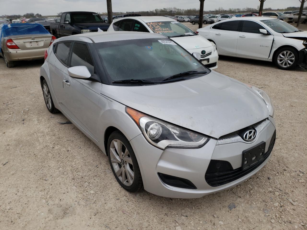 HYUNDAI VELOSTER 2016 with VIN KMHTC6AD4GU257640 - Photo from auction
