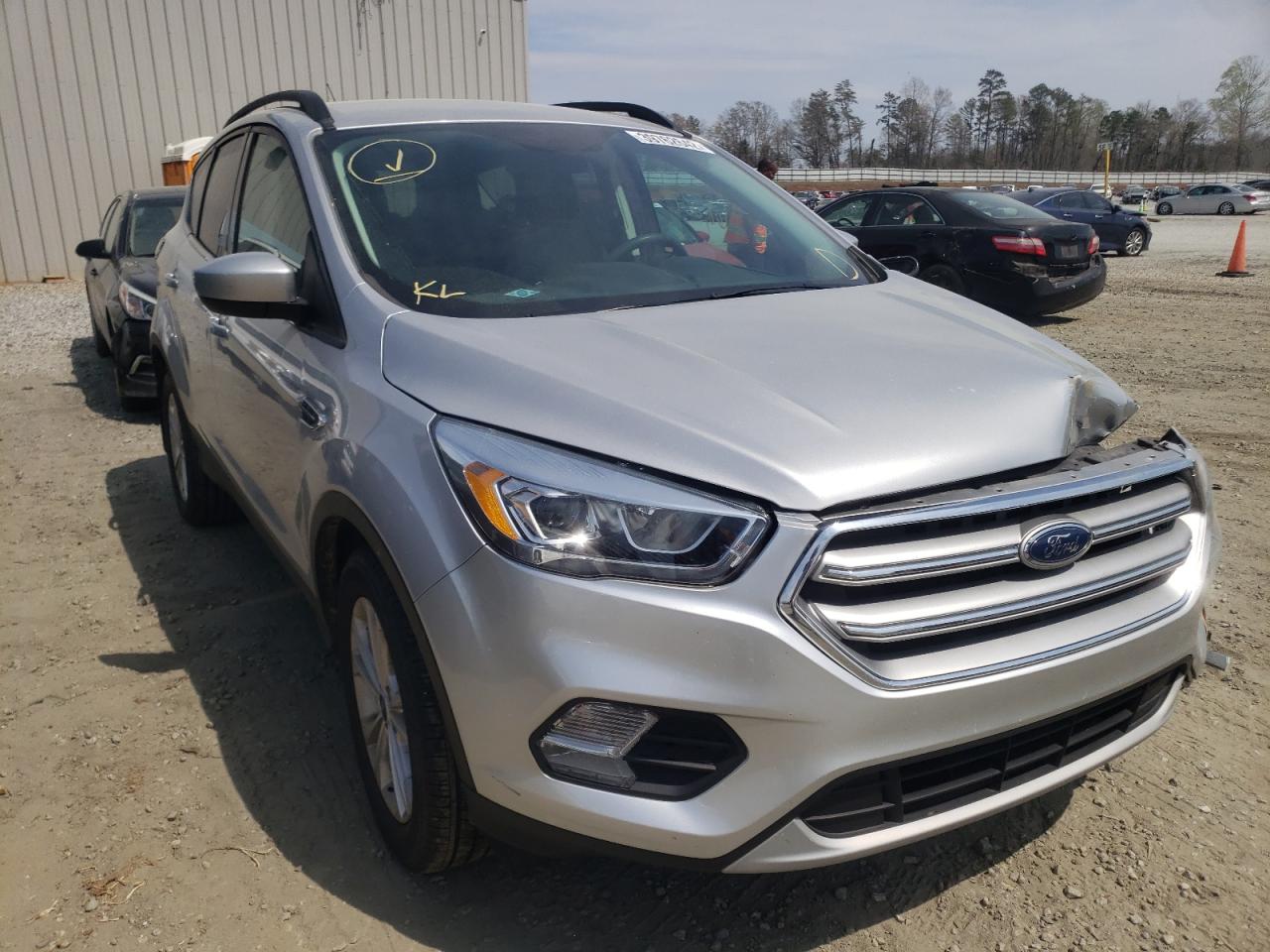 Photo 1 from auction – 2017 FORD ESCAPE SE with VIN 1FMCU0G96HUB73477