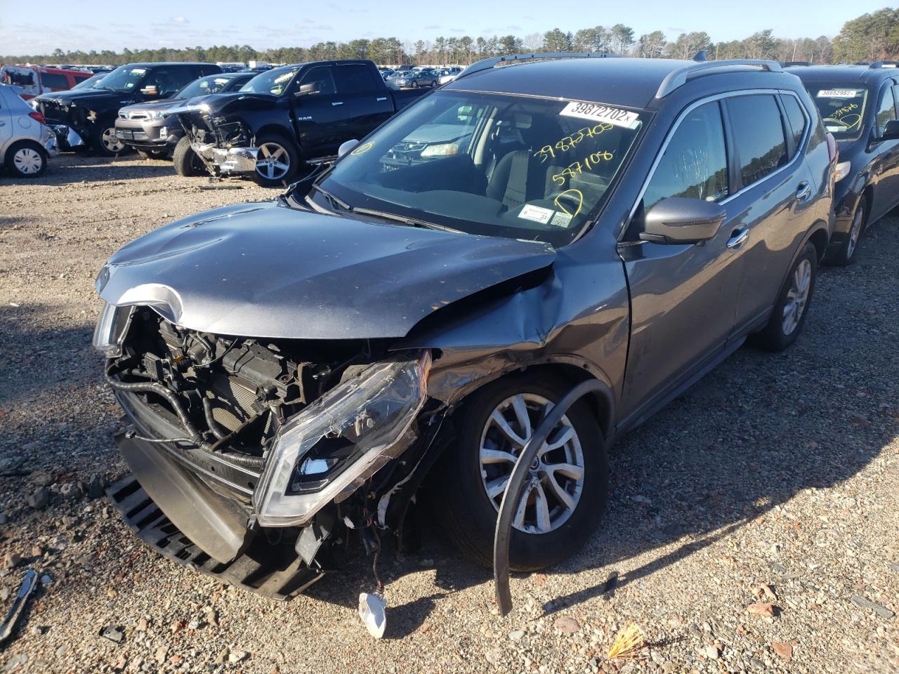 Photo 2 from auction – 2018 NISSAN ROGUE S with VIN KNMAT2MV7JP587108