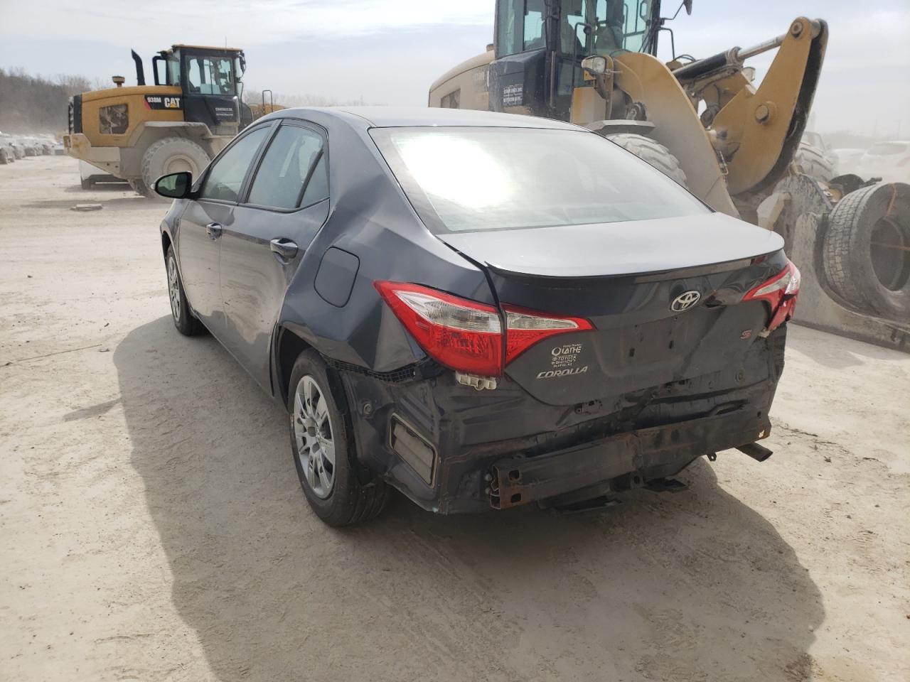 Photo 3 from auction – 2015 TOYOTA COROLLA L with VIN 5YFBURHE5FP196484