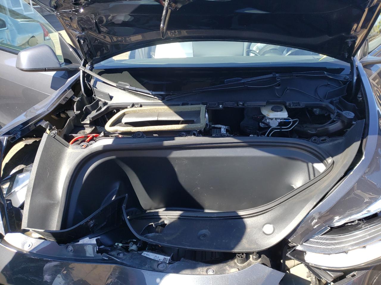 Photo 7 from auction – 2021 TESLA MODEL Y with VIN 5YJYGDEE1MF144836