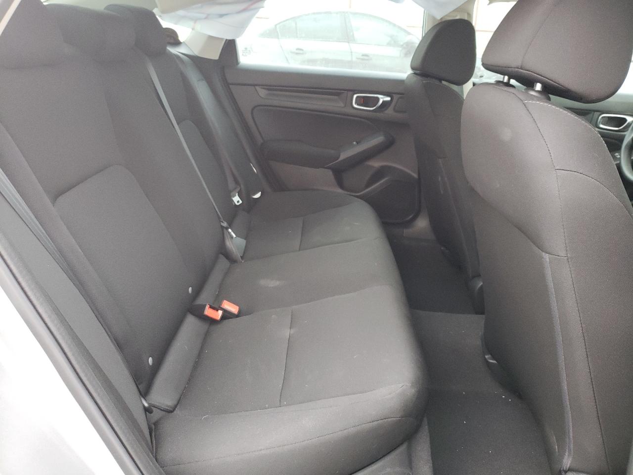 Photo 6 from auction – 2022 HONDA CIVIC with VIN 2HGFE2F23NH545422