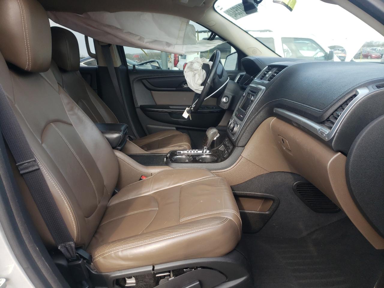 Photo 5 from auction – 2015 GMC ACADIA SLT with VIN 1GKKRRKD5FJ106261
