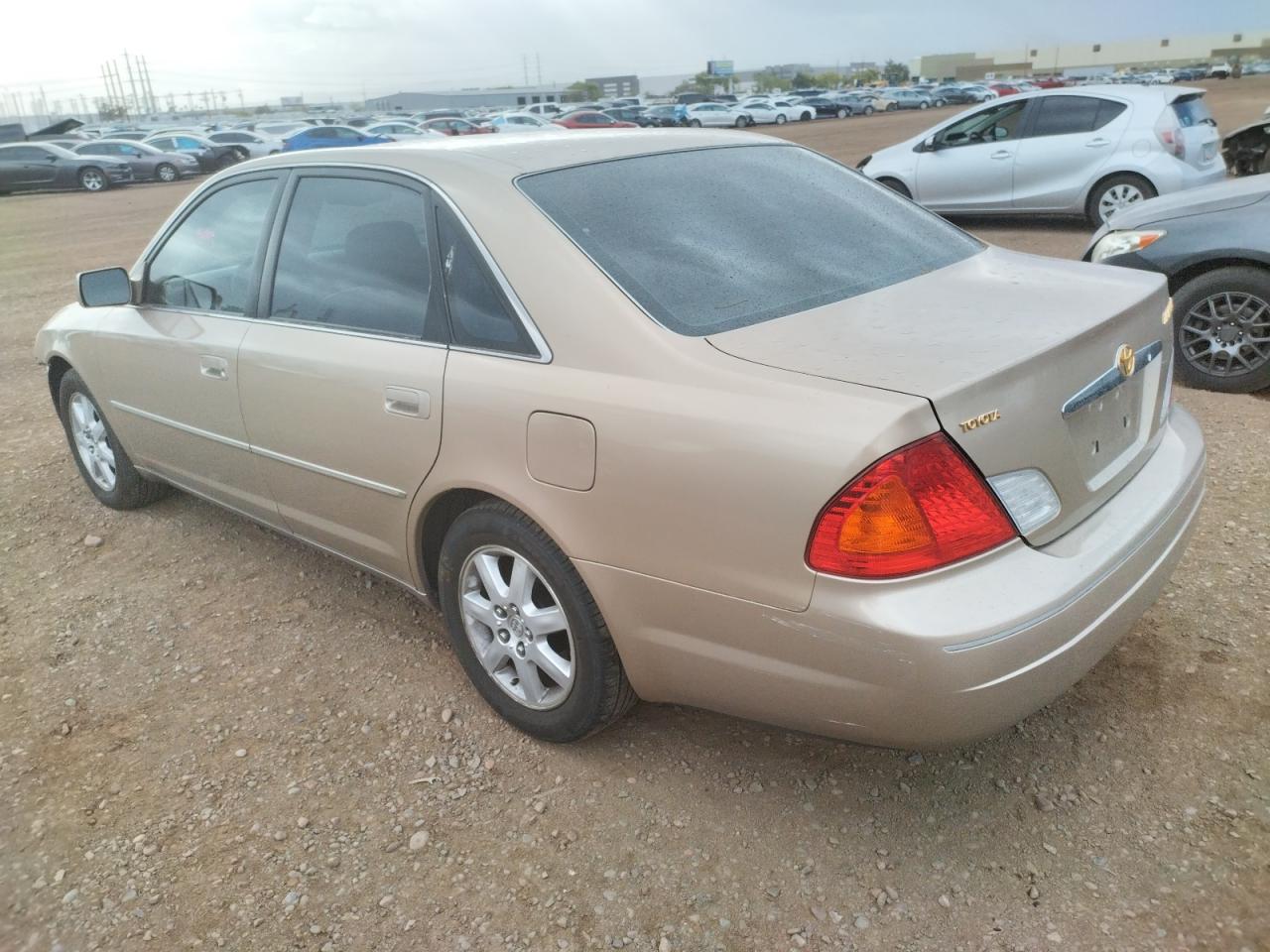Photo 3 from auction – 2001 TOYOTA AVALON XL with VIN 4T1BF28B41U150479