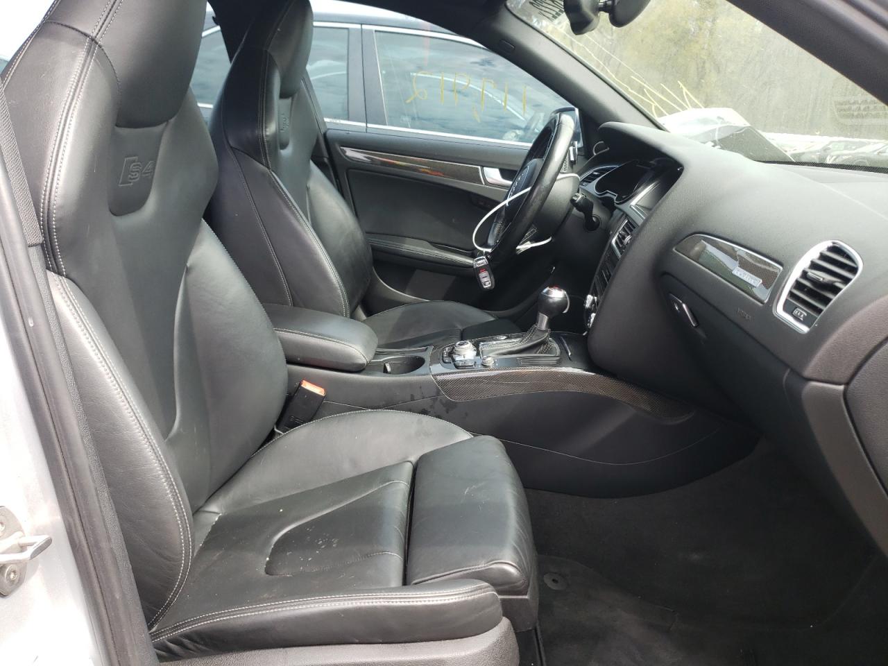 Photo 5 from auction – 2013 AUDI S4 PREMIUM with VIN WAUBGAFL0DA055184