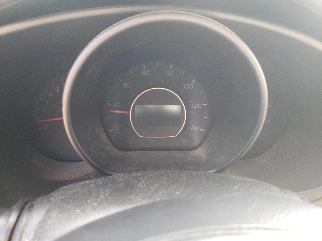 Photo 8 from auction – 2016 KIA SOUL with VIN KNDJN2A26G7311158