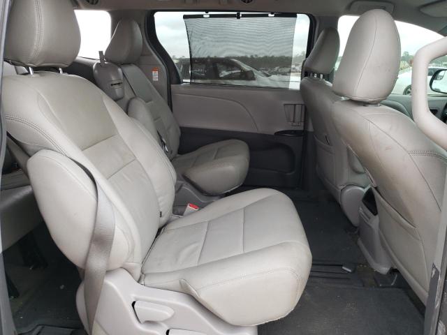 Photo 6 from auction – 2015 TOYOTA SIENNA LE with VIN 5TDKK3DC3FS591343