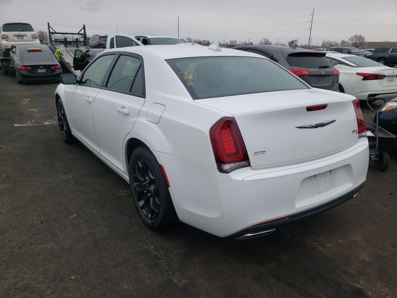 Photo 3 from auction – 2019 CHRYSLER 300 S with VIN 2C3CCAGG1KH651511