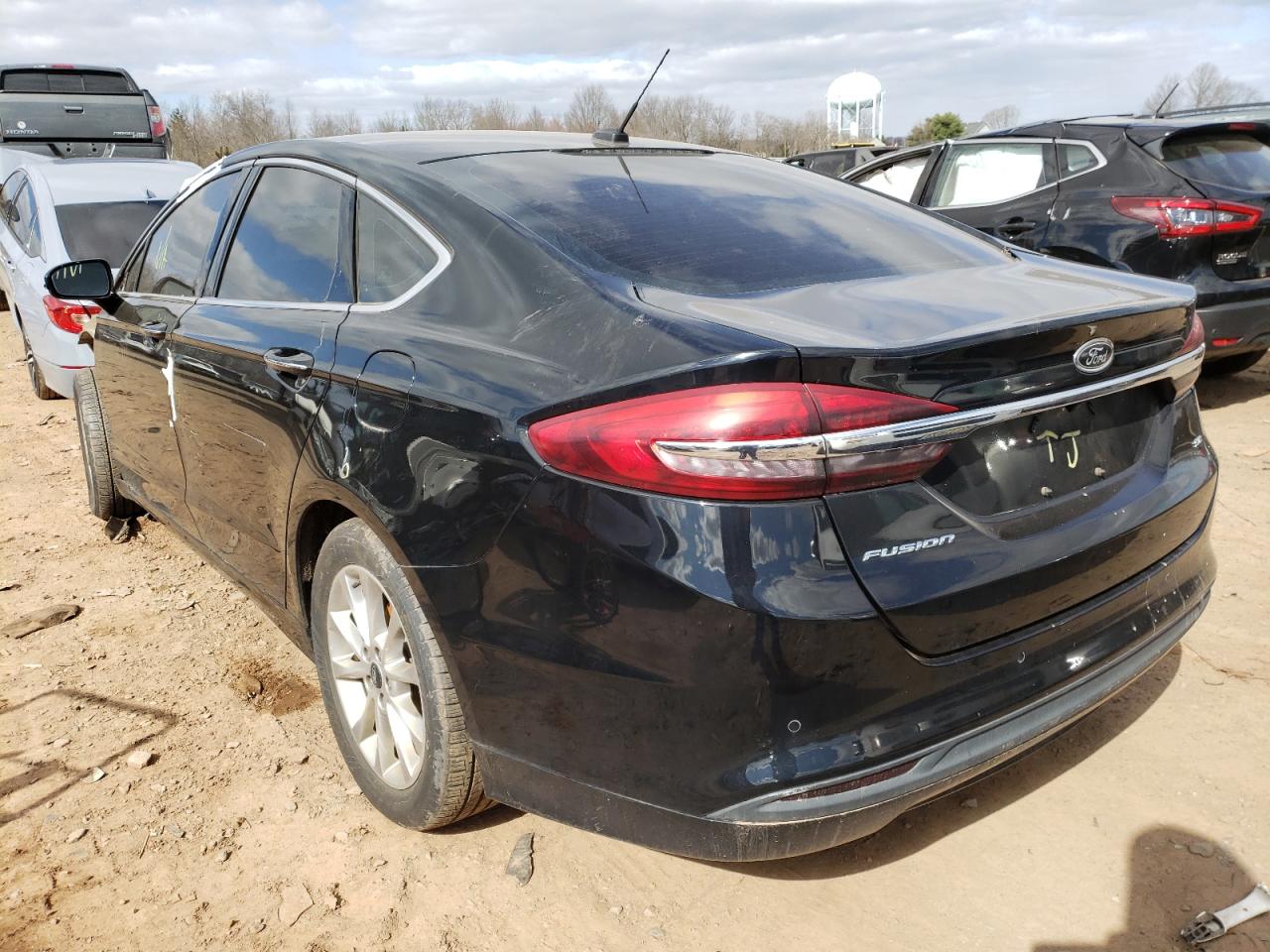 Photo 3 from auction – 2017 FORD FUSION SE with VIN 3FA6P0HD4HR211846