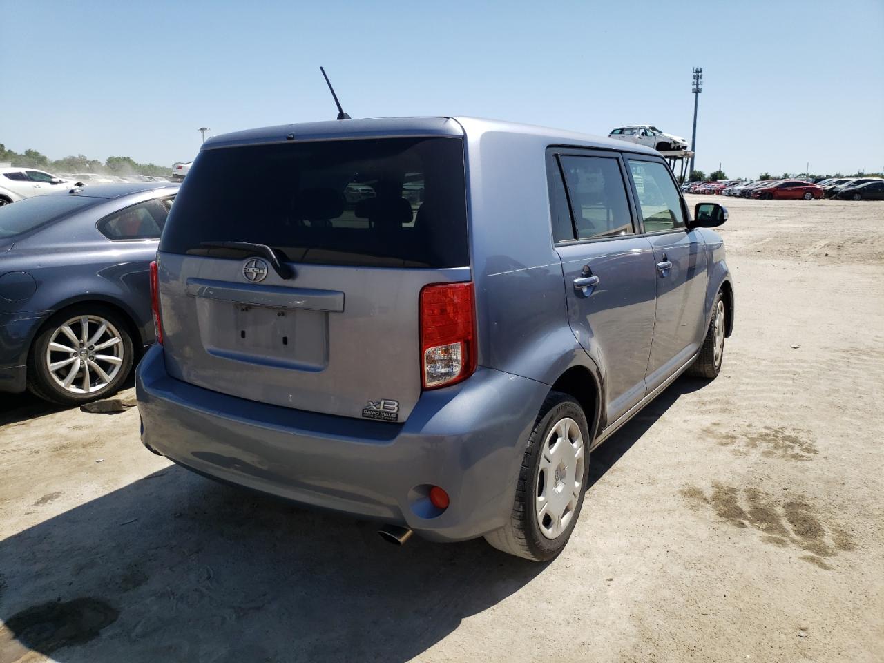 Photo 4 from auction – 2012 TOYOTA SCION XB with VIN JTLZE4FE3C1142817