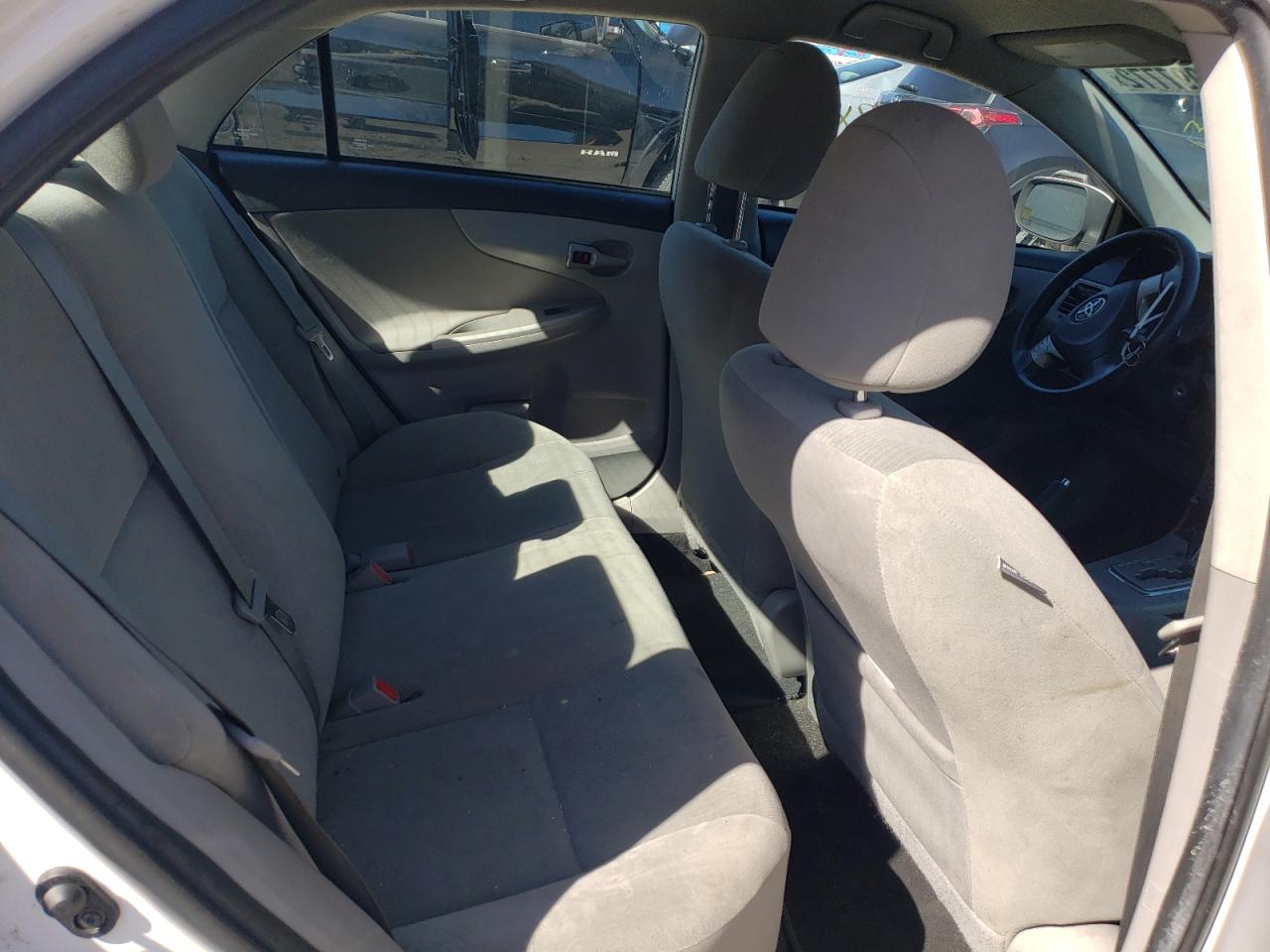 Photo 6 from auction – 2013 TOYOTA COROLLA BA with VIN 2T1BU4EE2DC089512