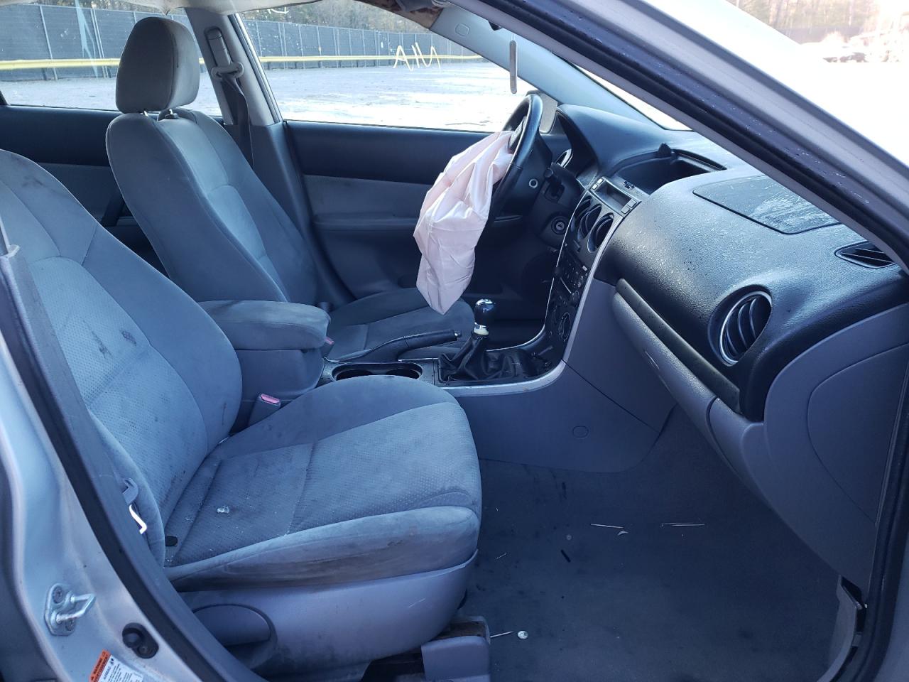 Photo 5 from auction – 2006 MAZDA 6 I with VIN 1YVHP80C365M66177