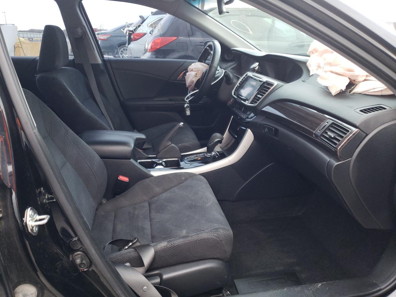 Photo 5 from auction – 2016 HONDA ACCORD EX with VIN 1HGCR2F71GA090803