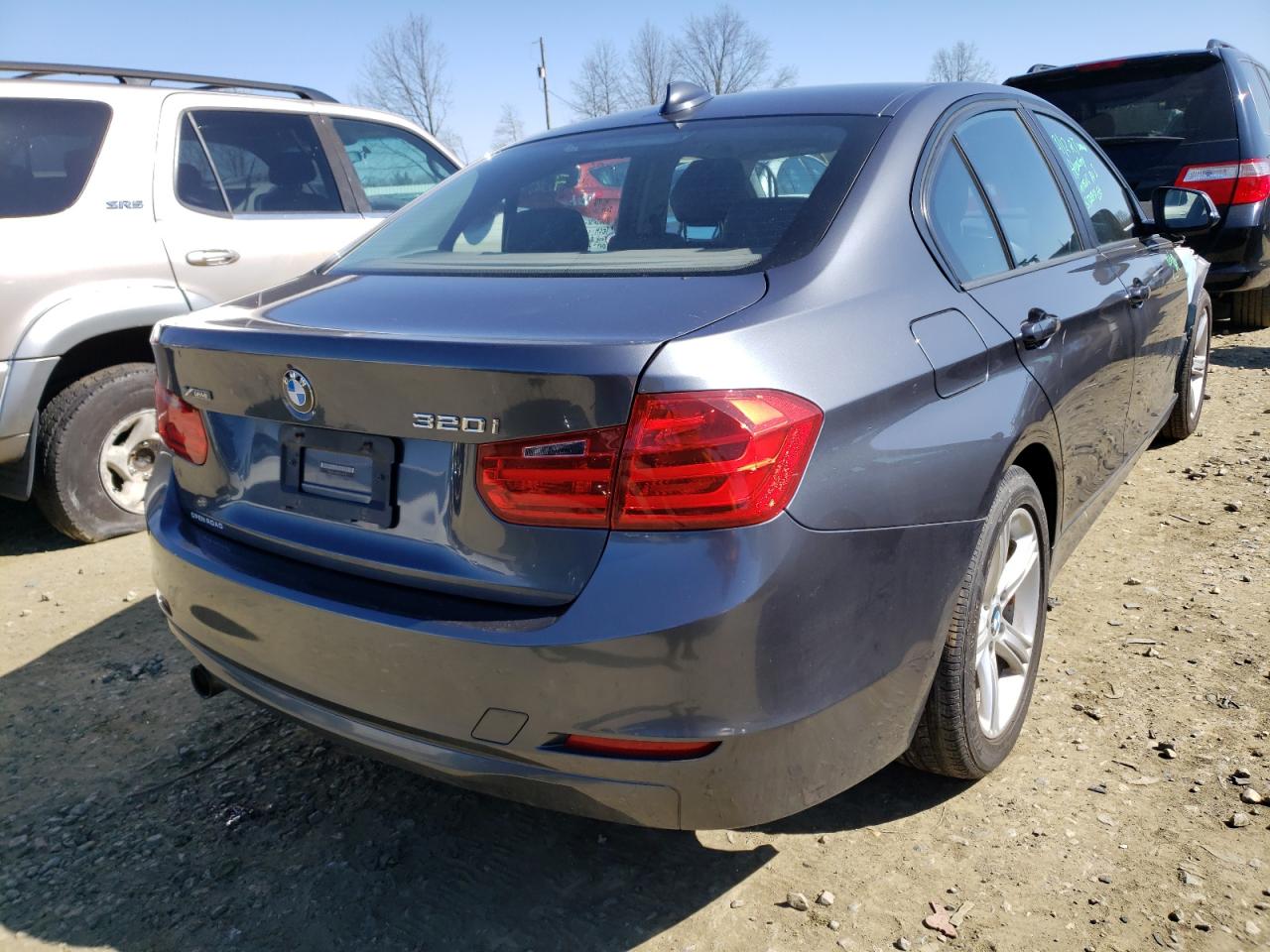 Photo 4 from auction – 2014 BMW 320 I XDRI with VIN WBA3C3G59ENS70830