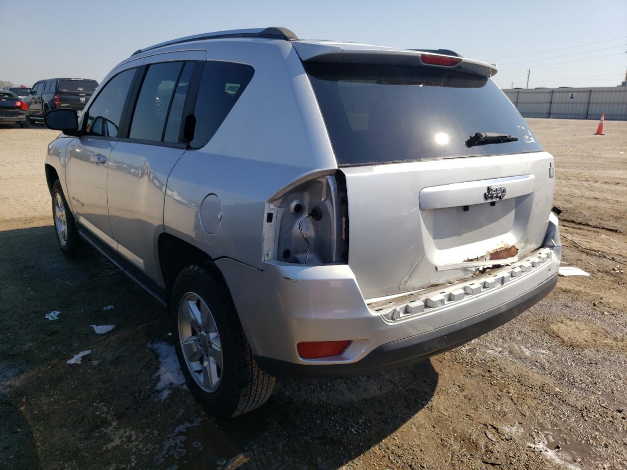 Photo 3 from auction – 2014 JEEP COMPASS SP with VIN 1C4NJCBA5ED524111