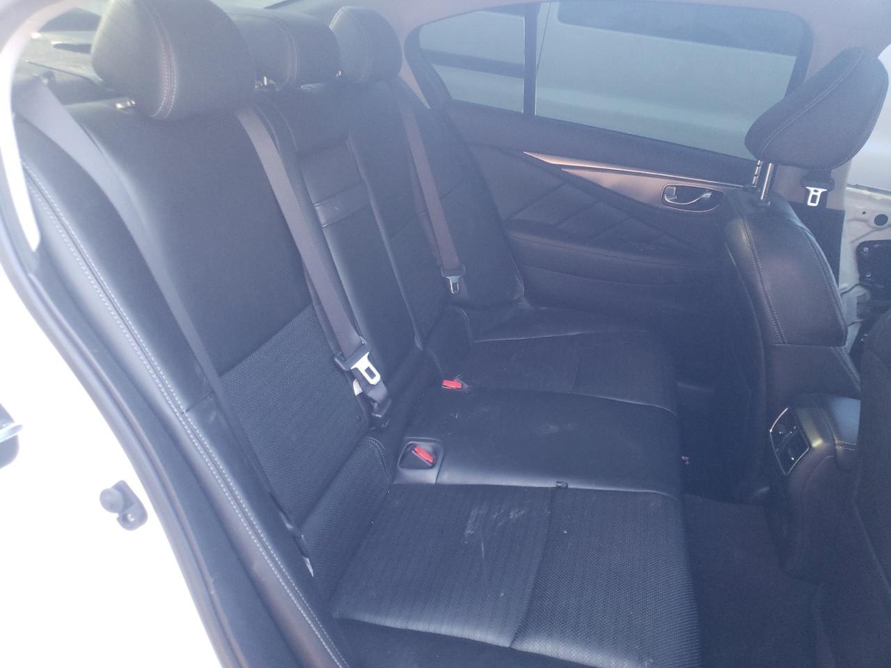 Photo 6 from auction – 2015 INFINITI Q50 BASE with VIN JN1BV7AP9FM358264