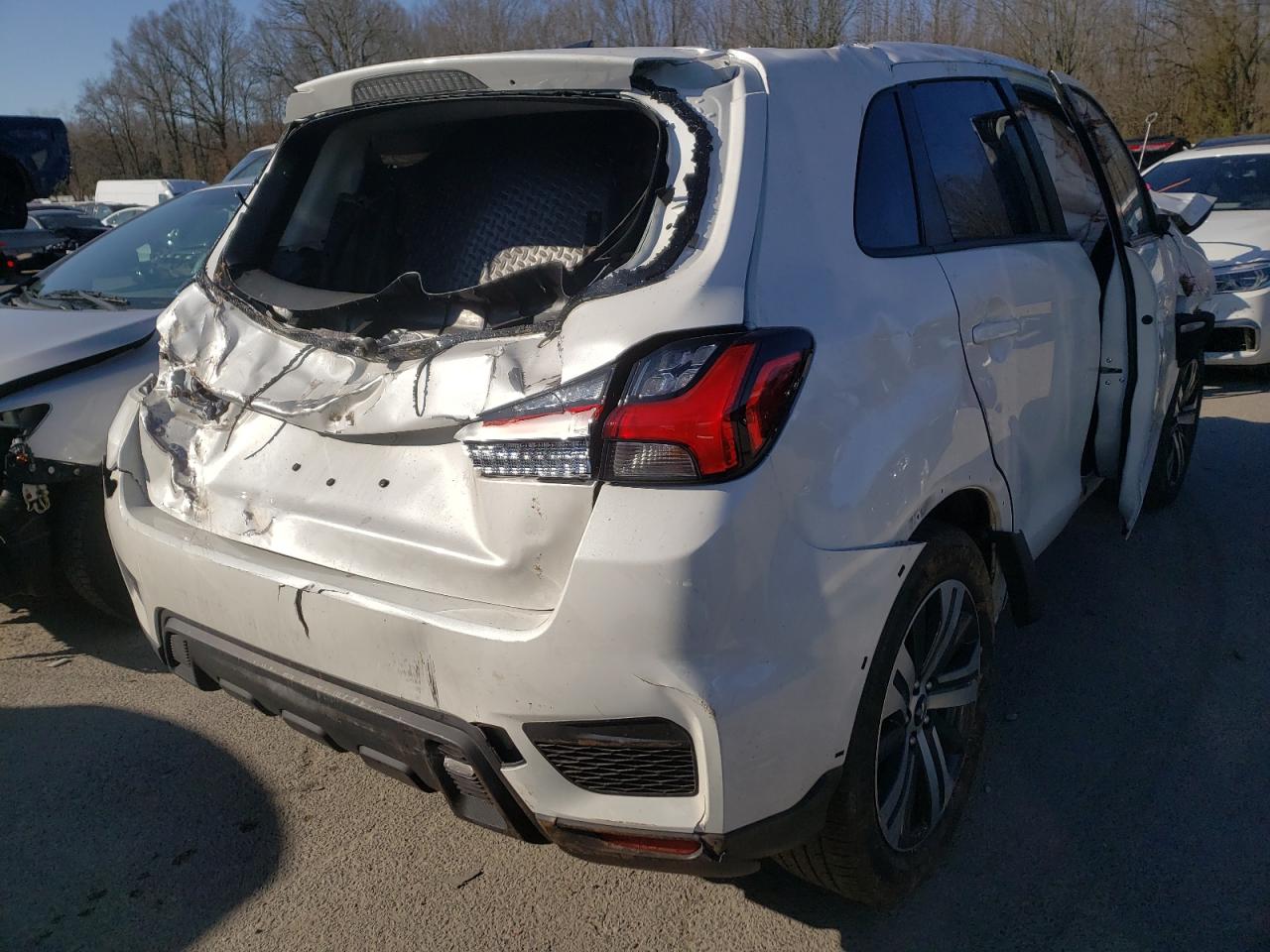 Photo 4 from auction – 2020 MITSUBISHI OUTLANDER with VIN JA4AR3AU2LU026877