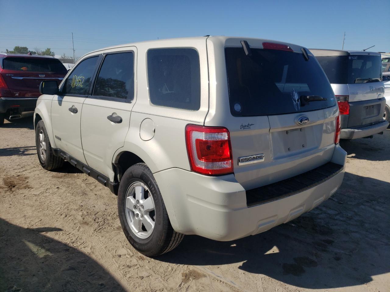 Photo 3 from auction – 2008 FORD ESCAPE XLS with VIN 1FMCU02Z68KA42956