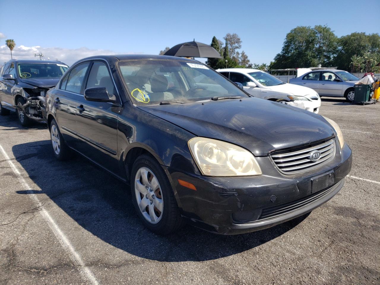 KIA OPTIMA LX 2007 with VIN KNAGE123775137461 - Photo from auction