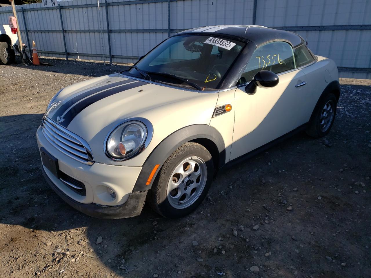 Photo 2 from auction – 2014 MINI COOPER COU with VIN WMWSX1C51ET623177