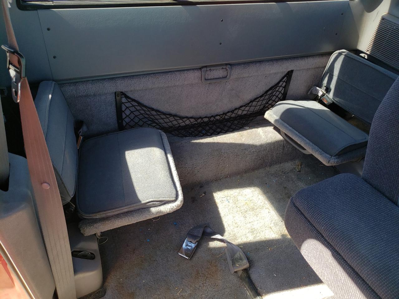Photo 6 from auction – 1994 MAZDA B4000 CAB with VIN 4F4CR16X0RTM16064