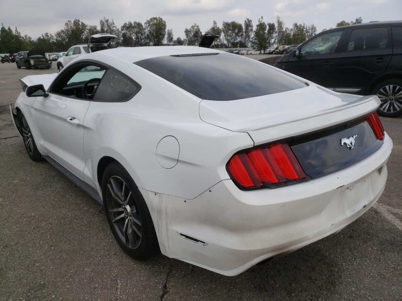 Photo 13 from auction – 2017 FORD MUSTANG with VIN 1FA6P8TH6H5266522