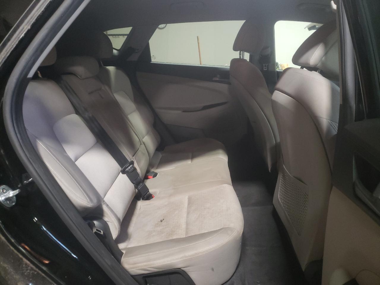 Photo 6 from auction – 2016 HYUNDAI TUCSON LIM with VIN KM8J3CA48GU105060