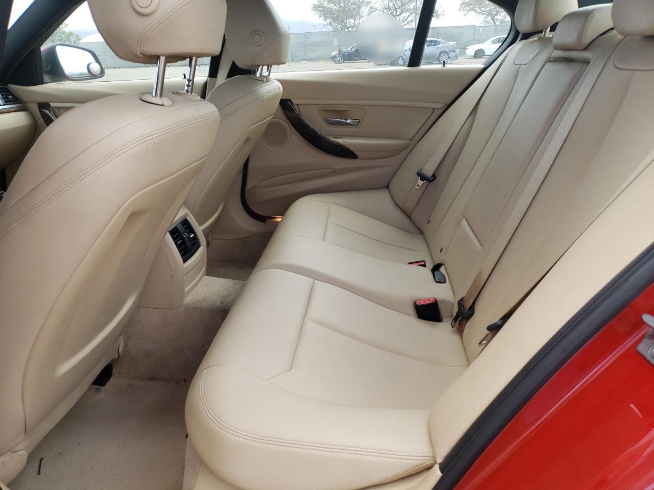 صورة رقم 6 من المزاد - 2016 BMW 320 I مع VIN WBA8E1G53GNT36229