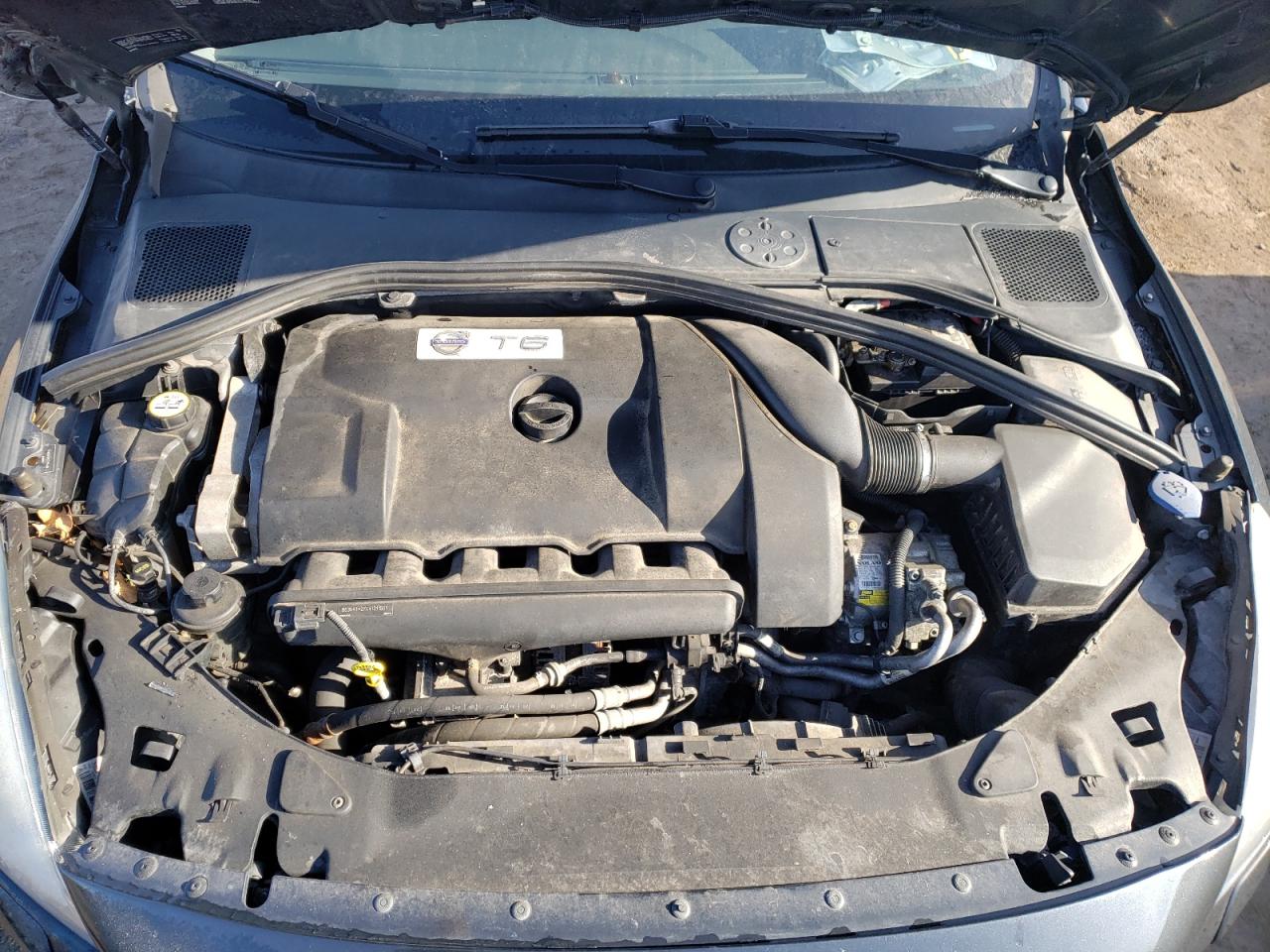 Photo 7 from auction – 2013 VOLVO S60 T6 with VIN YV1902FH1D2175426