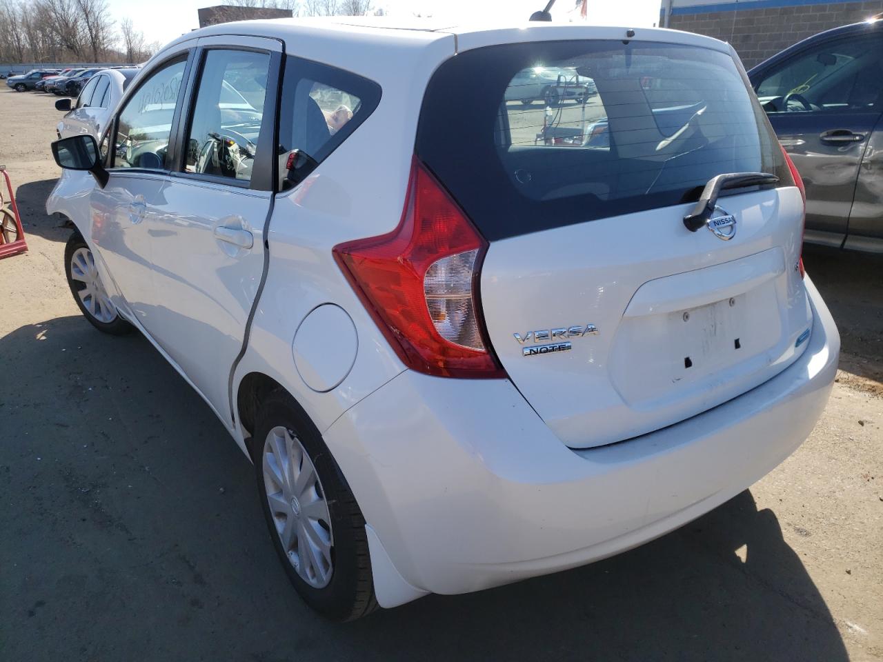 Photo 3 from auction – 2015 NISSAN VERSA NOTE with VIN 3N1CE2CP2FL354748
