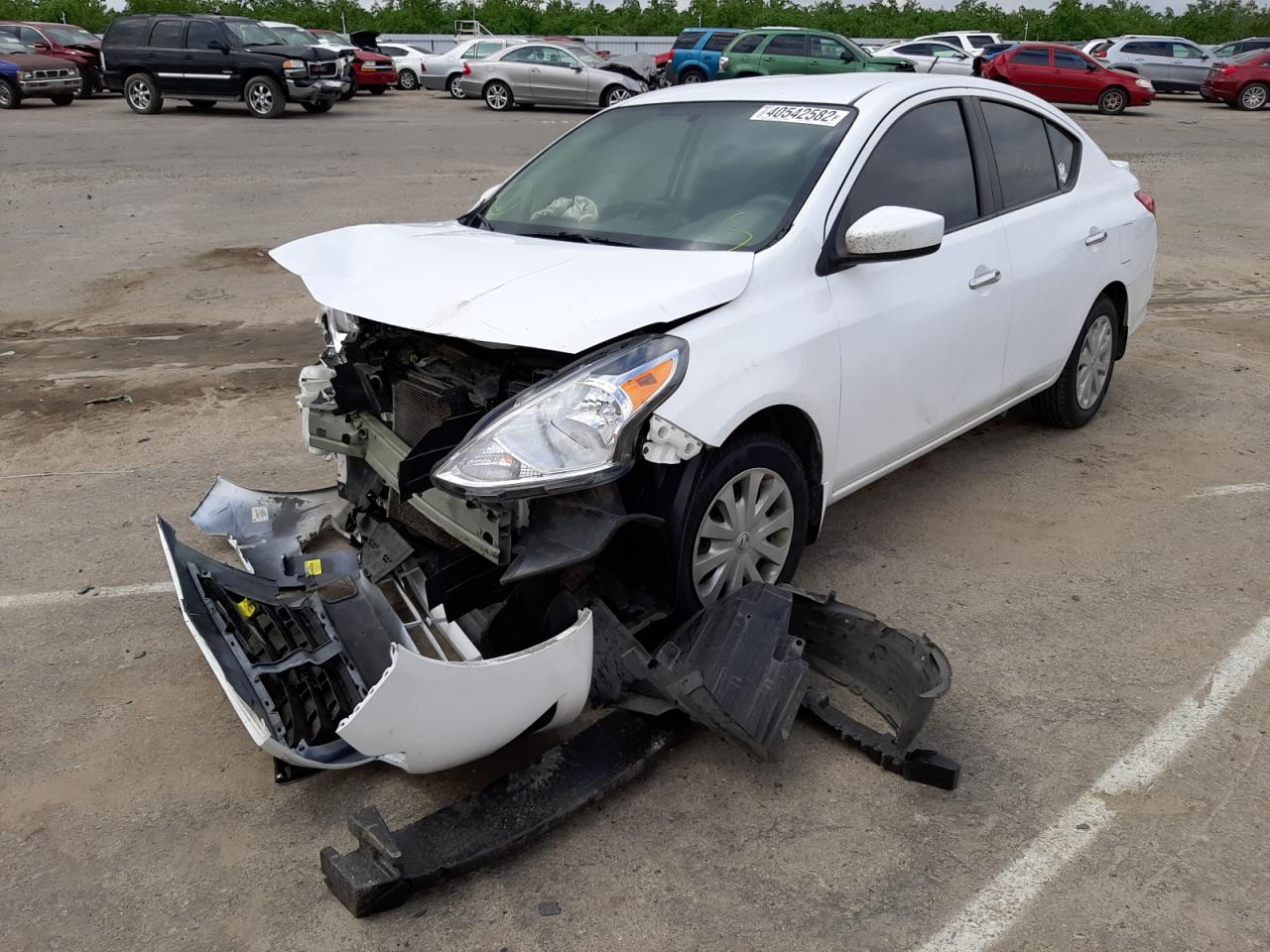 Photo 2 from auction – 2016 NISSAN VERSA S with VIN 3N1CN7AP0GL833218