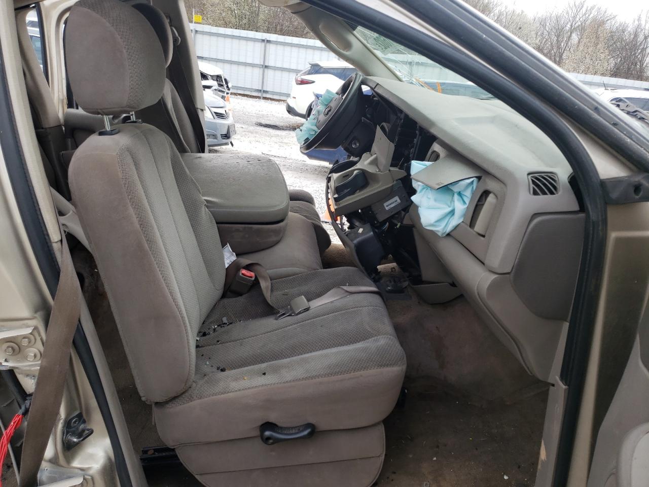 Photo 5 from auction – 2002 DODGE RAM 1500 with VIN 3D7HA18Z32G148284