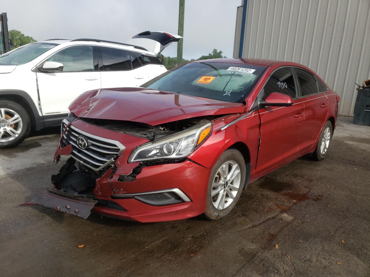Photo 2 from auction – 2016 HYUNDAI SONATA SE with VIN 5NPE24AFXGH403412