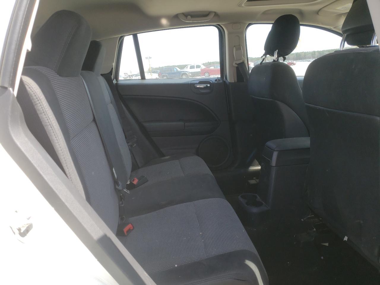 Photo 6 from auction – 2010 DODGE CALIBER MA with VIN 1B3CB3HA3AD615837