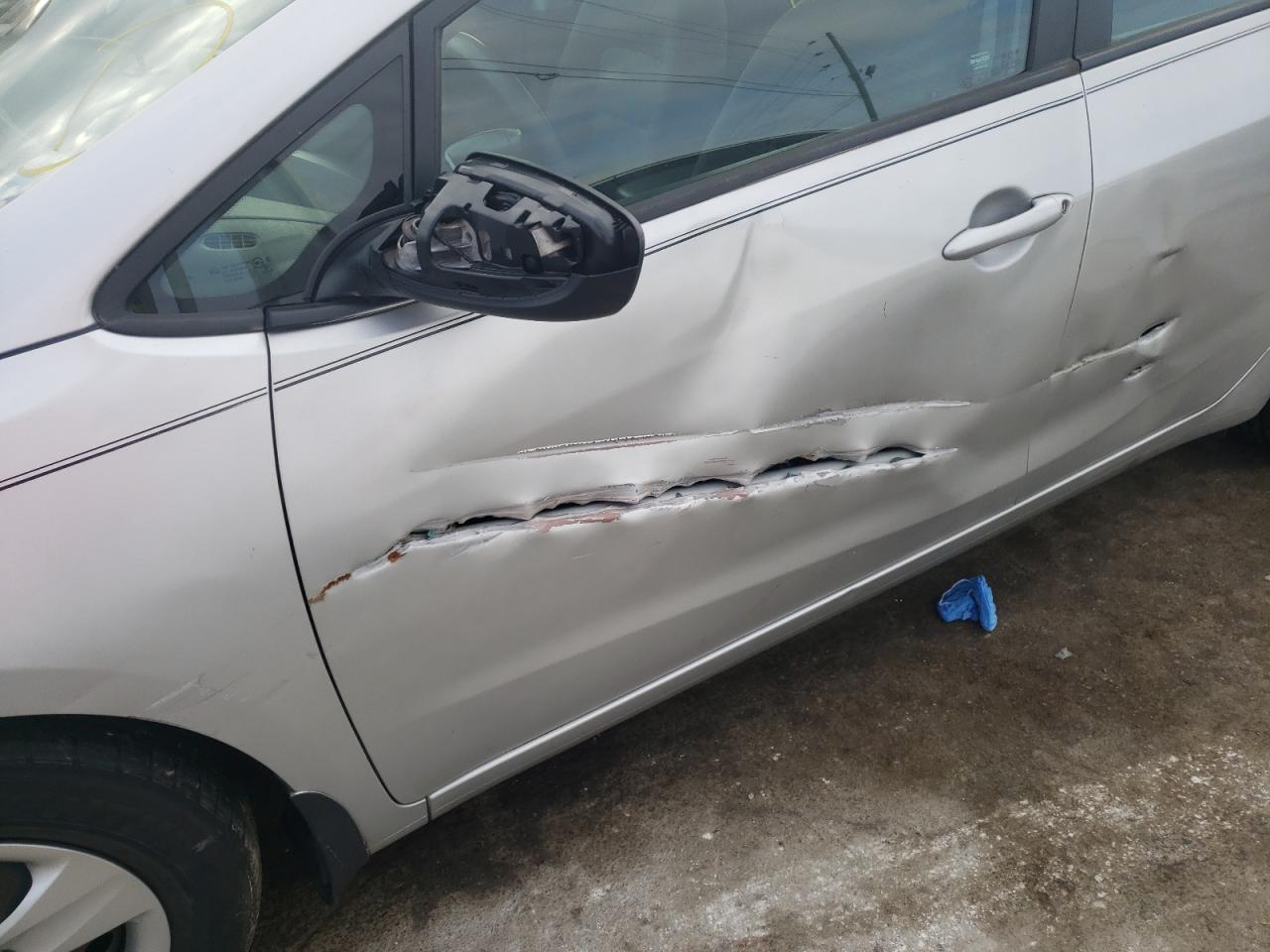 Photo 9 from auction – 2015 KIA FORTE LX with VIN KNAFK4A61F5431843
