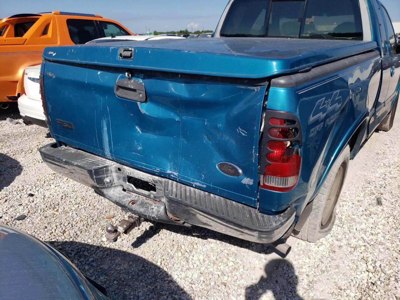 Photo 9 from auction – 1997 FORD F150 with VIN 1FTDX18W0VKD74261